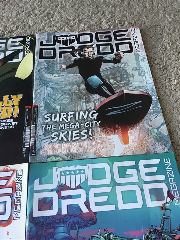 5 X 2000ad Megazine Graphic Novels Judge Dredd Very Good Condition #440-444 gallery