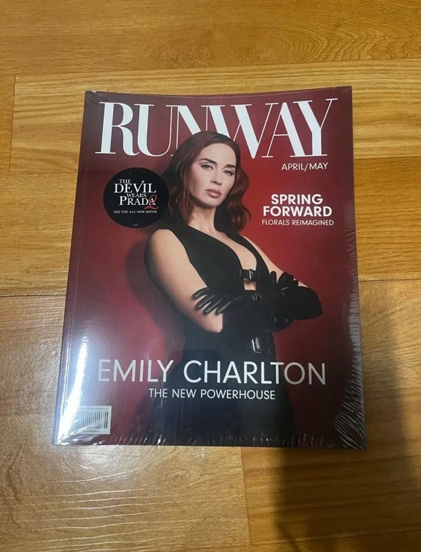 The Devil Wears Prada 2” RUNWAY Magazine PROMO Collectible BRAND (80P)