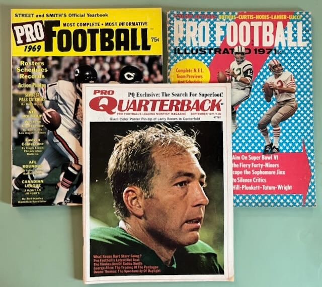 PRO FOOTBALL Magazines 1969 1971 + 1971 Pro Quarterback Bart Starr Larry Brown