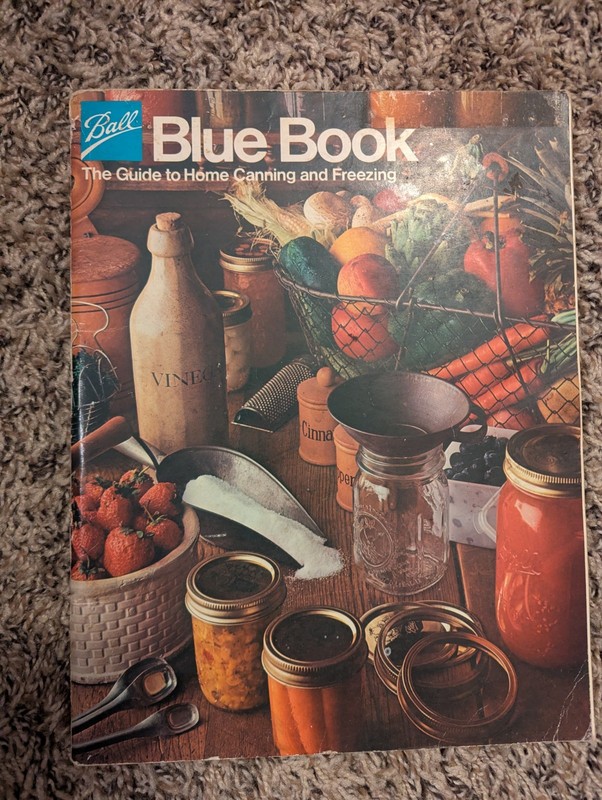 Vintage 1982 Ball Blue Book Guide to Home Canning & Freezing 30th Edition