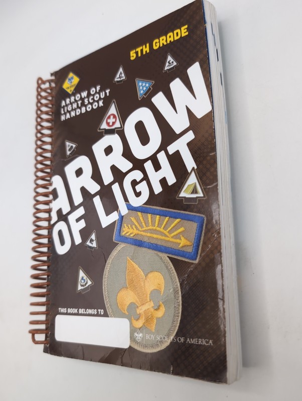 Cub Scout Arrow of Light Handbook 5th Grade Official Boy Scouts of America