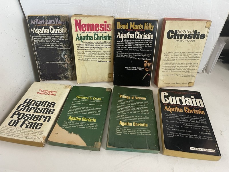 Lot of 8 Vintage Agatha Christie Paperbacks Mixed Titles & Years gallery