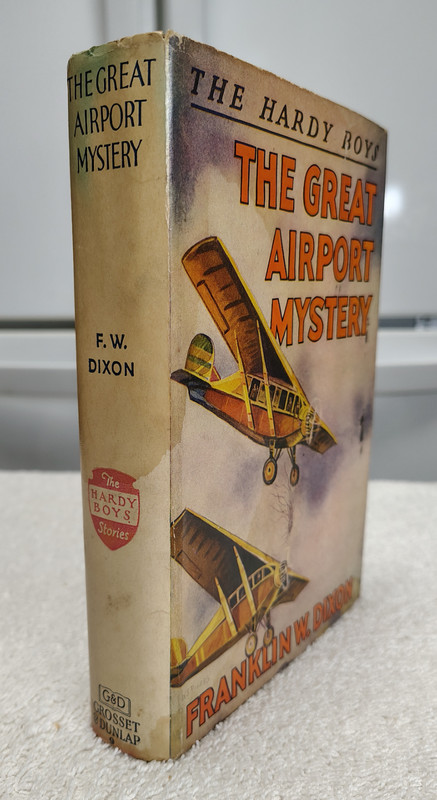 Hardy Boys #9 The Great Airport Mystery 1941A-17 Tan Book + Dustjacket