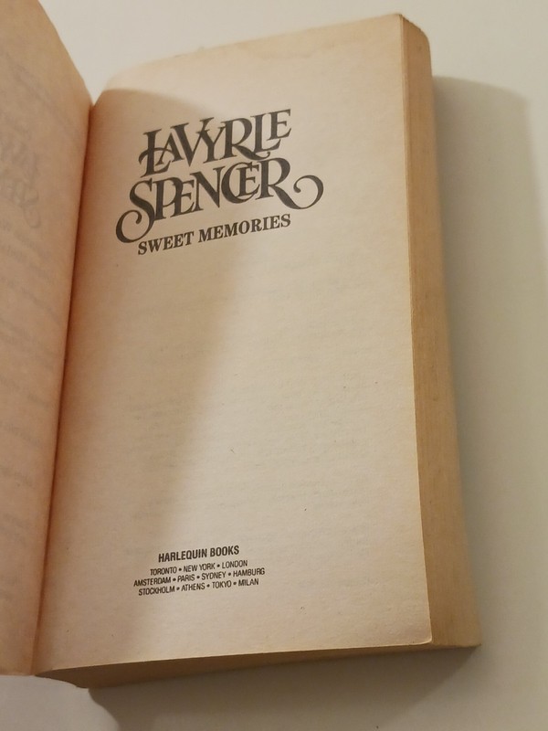 Sweet Memories LaVyrle Spencer Paperback Romance Novel Vintage 1993 Love Story gallery