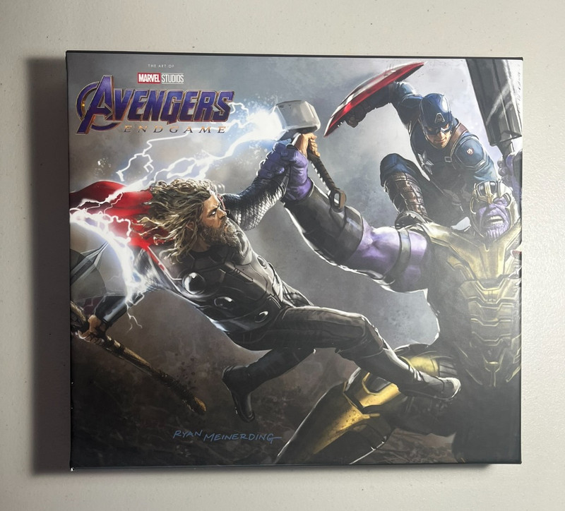 Marvel Studios Avengers Endgame The Art of the Movie Hardcover Slipcase 2019
