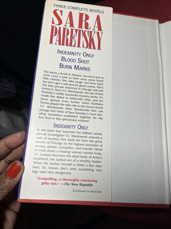Wings Bestsellers: Sarah Paretsky: Three Complete Novels by Paretsky, Sara gallery