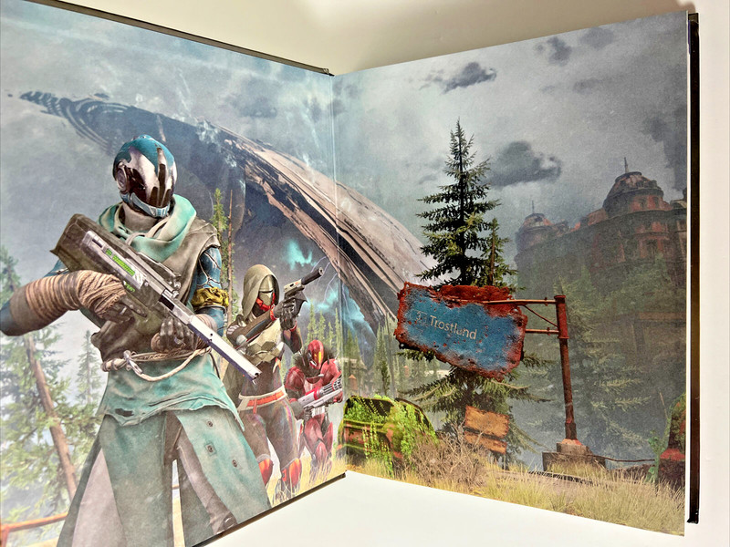 DESTINY 2: Prima Collector’s Edition Game Guide (2017 Hardcover - 1st Printing) gallery