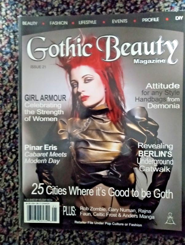 Gothic Beauty Magazine 21 Fashion Music 2001