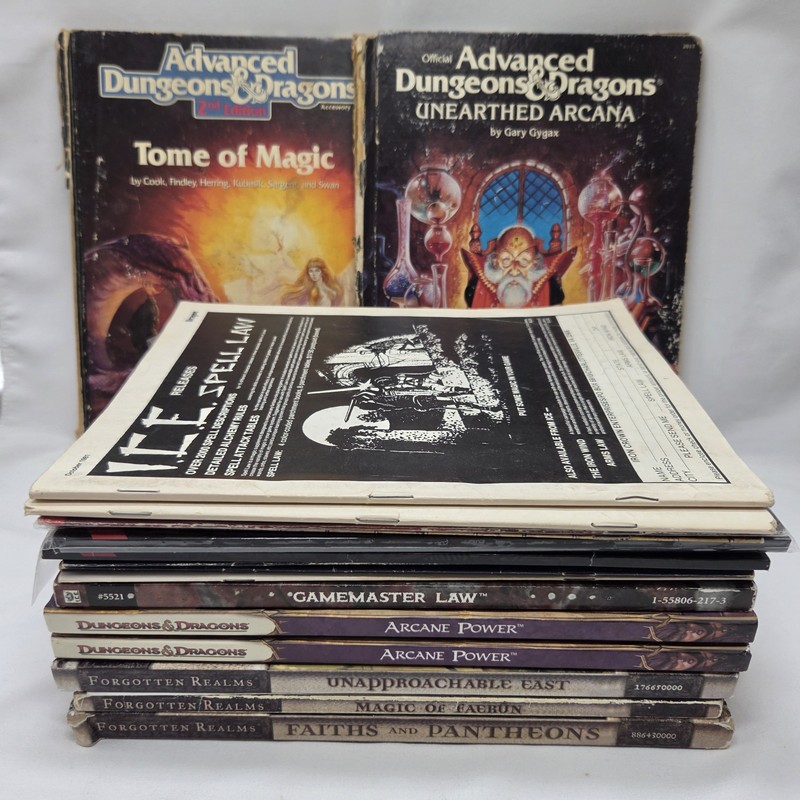 Dungeons & Dragons & RPG Lot Of 17: Forgotten Realms, ADnD, Guides, Manuals