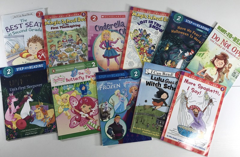 Random Lot of 10 Level 2 Step Into Reading | I Can Read | Learn To Read FOR GIRL