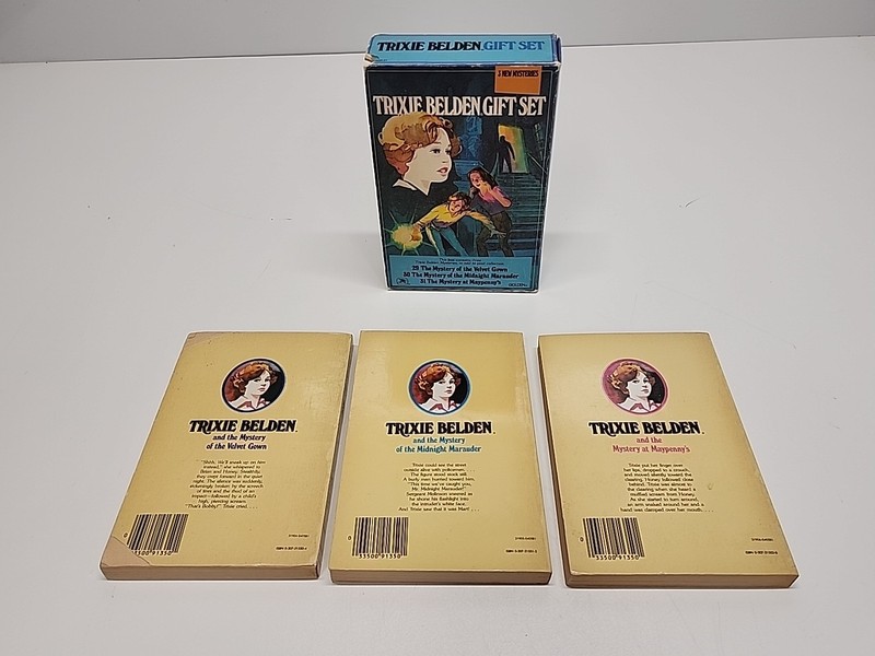 TRIXIE BELDEN Vintage Book Lot 29 30 31 PB Mysteries by Kathryn Kenny Gift Set gallery