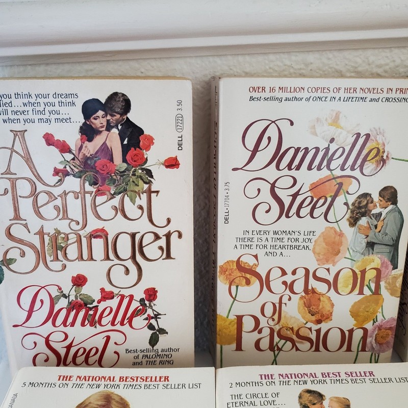 Danielle Steel Vintage Paperback Book Lot of 12 Romance Novels Dell Pocket Books gallery