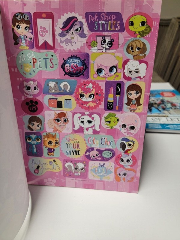 2015 Littlest Pet Shop Styles Coloring Activity Book Stickers 288 Pages UNUSED gallery
