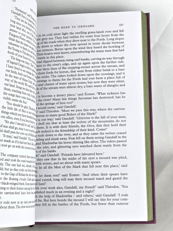 The TWO TOWERS Collector's Edition by J.R.R. Tolkien Deluxe Hardcover *Like New* gallery