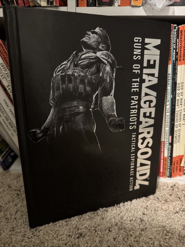 Metal Gear Solid 4: Guns of the Patriots — Limited Edition Collector’s Guid…