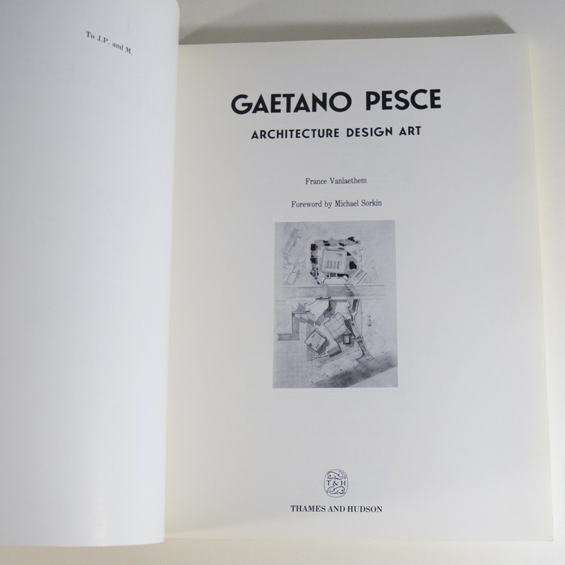 Gaetano Pesce : Architecture, Design and Art by France Vanlaethem 126 pages PB gallery