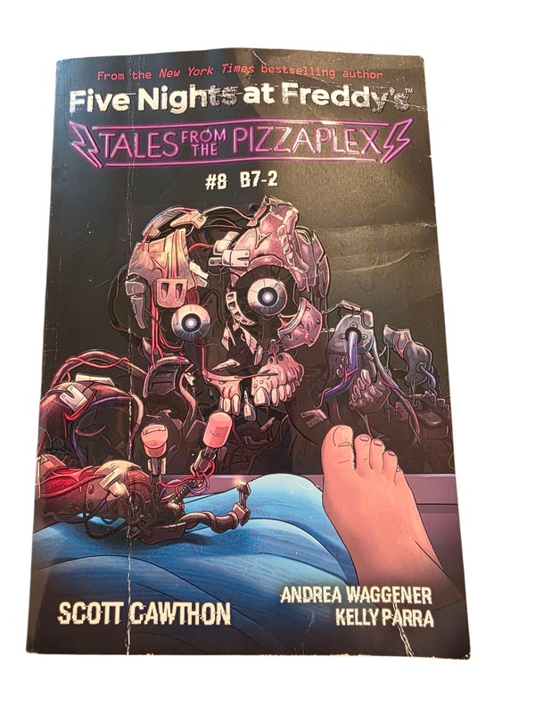 Lot of 5 Five Nights At Freddy's Fazbear Frights Paperback Books gallery