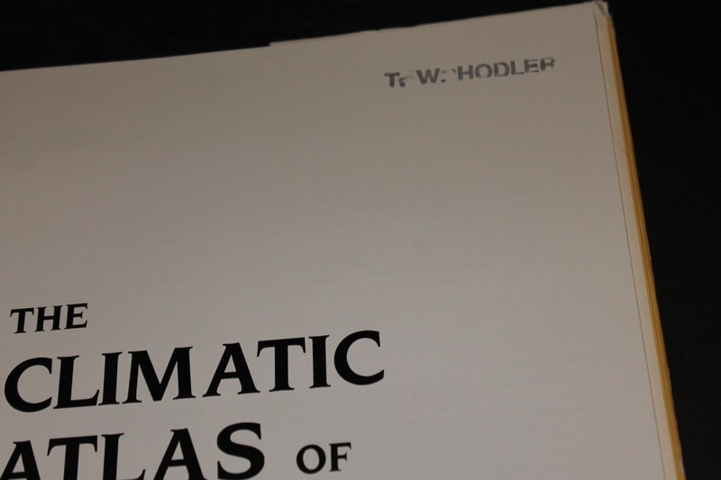 SIGNED (1990 HB) THE CLIMATIC ATLAS OF MICHIGAN Val Eichenlaub 400+ Maps gallery