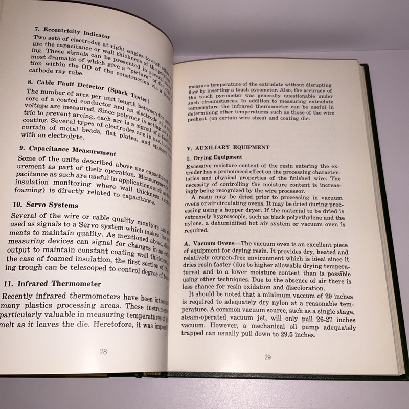 DUPONT WIRE AND CABLE COATERS HANDBOOK 1968 FIRST EDITION TECHNICAL DATA BOOK gallery