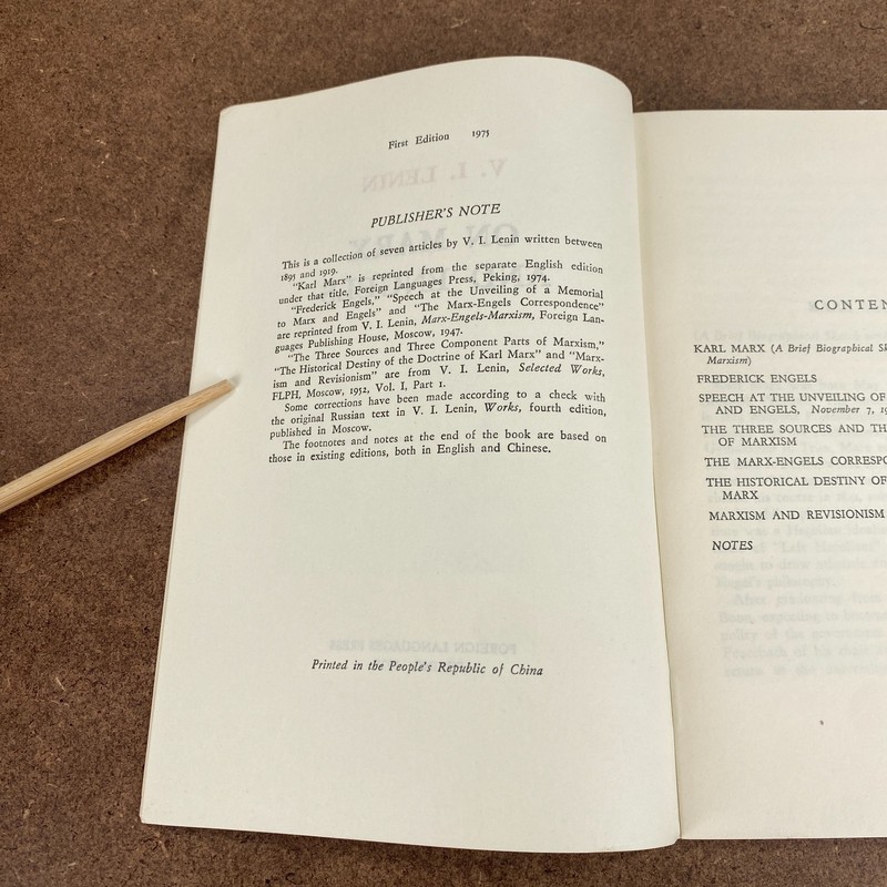 Lenin: On Marx And Engels Softcover Book Communism 1975 1st Edition Peking gallery
