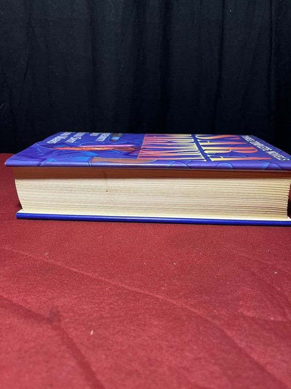 Wings Bestsellers: Sarah Paretsky: Three Complete Novels by Paretsky, Sara gallery