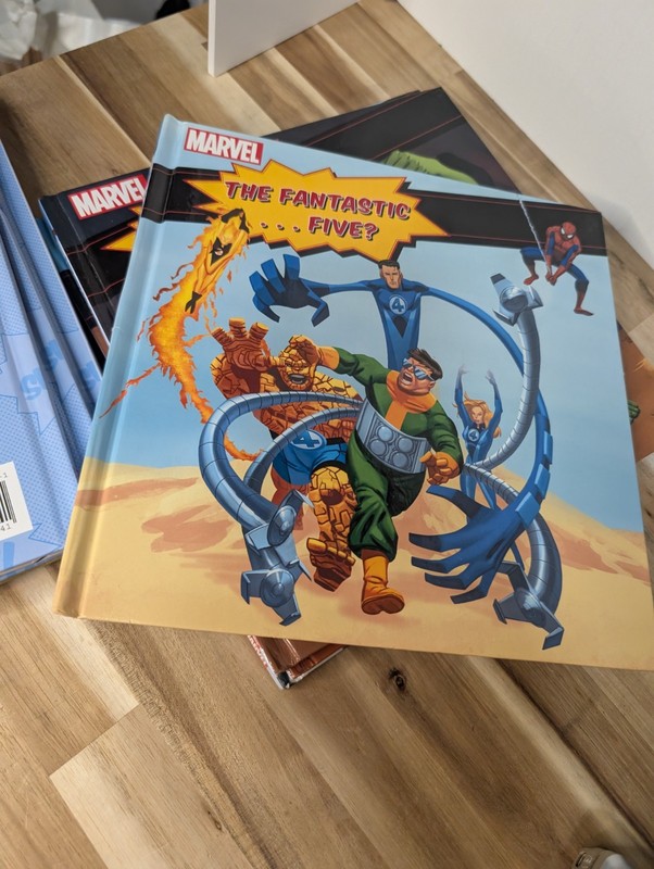 Marvel Kids Book Lot of 8 Hardcover Captain America Hulk Spiderman Thor Fan 4 gallery