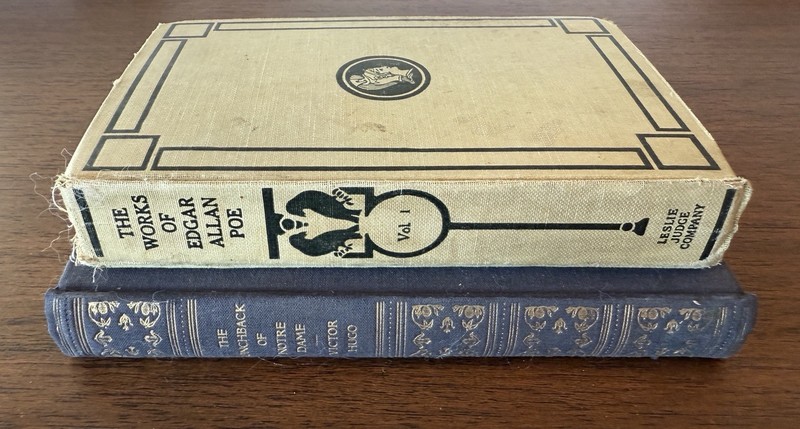 (2) Classic Novels The Works Of Edgar Allan Poe The Hunchback Of Notre Dame RARE gallery