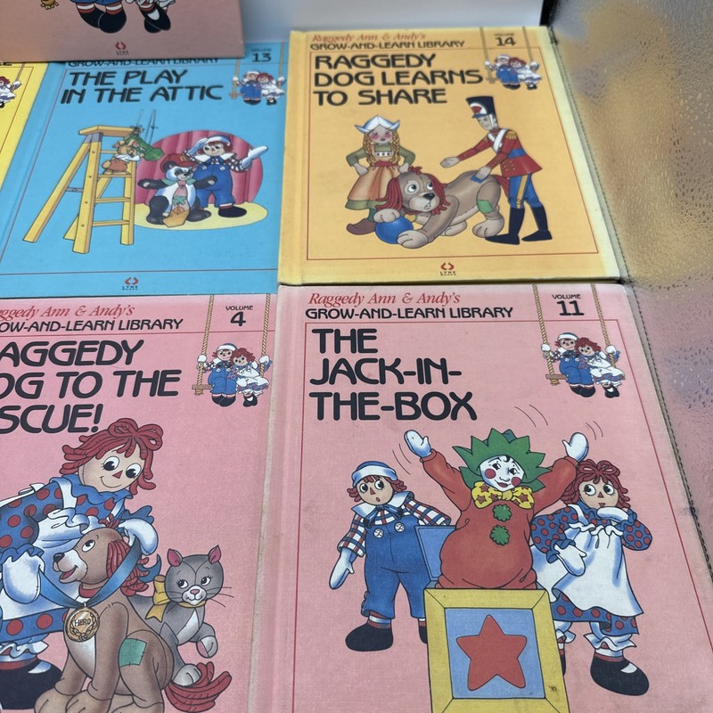 Raggedy Ann & Andy's Grow and Learn Library 1988 Lynx Books Set of 7 gallery