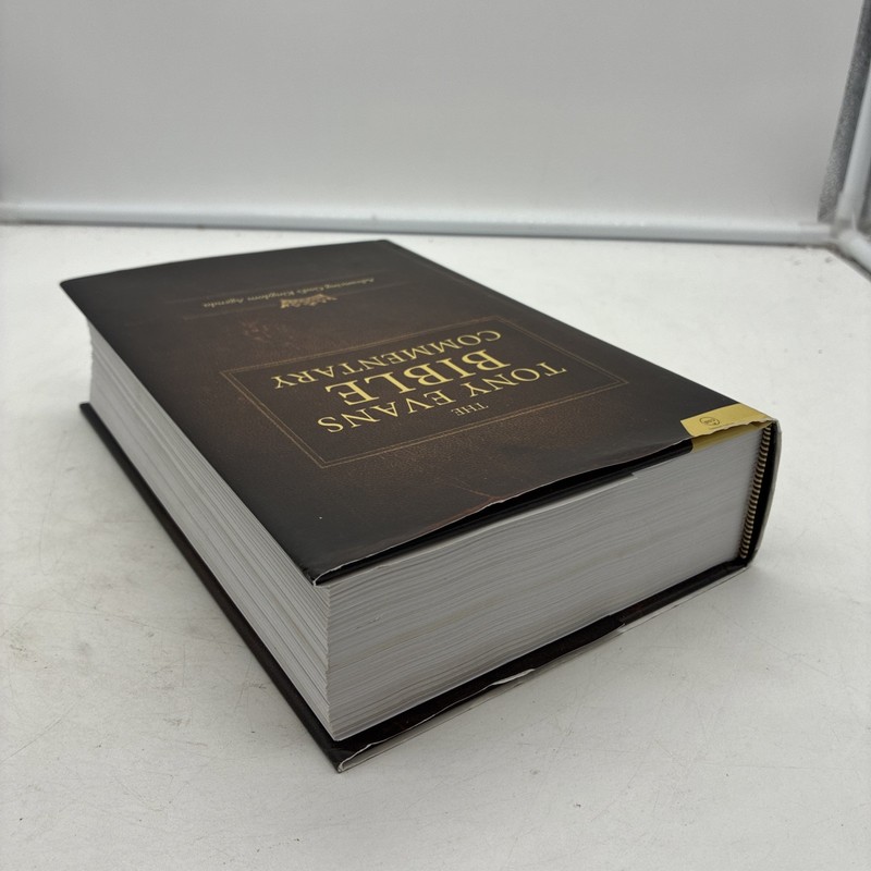 The Tony Evans Bible Commentary Tony Evans Hardcover Holman CSB Printed USA gallery