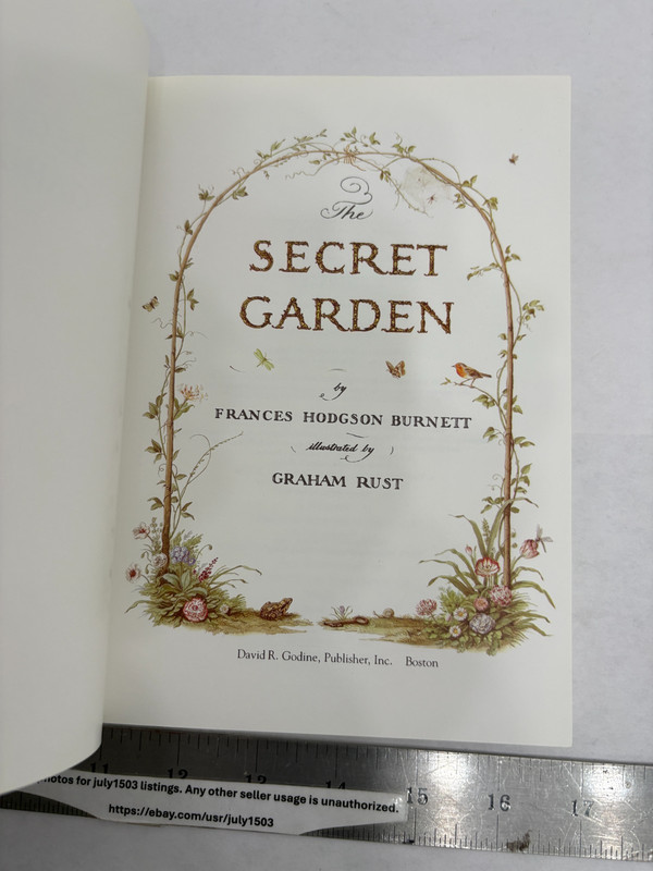 (1) The Secret Garden Paperback by Frances Hodgson Burnett 1994 Godine, Rust gallery