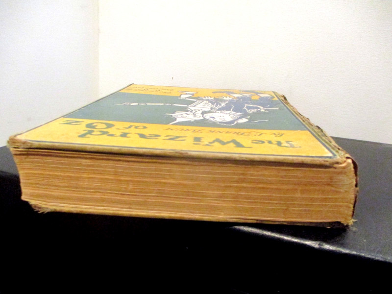 THE WIZARD OF OZ. FRANK BAUM ILLUS W.W. DENSLOW & DOT &TOT OF MERRYLAND gallery