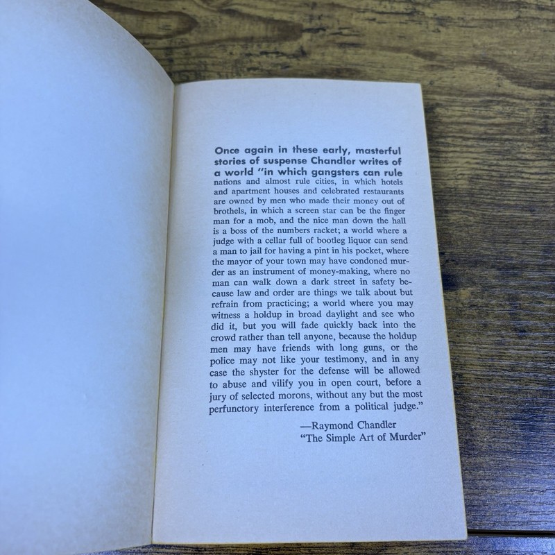 Pickup On Noon Steet Raymond Chandler 1971 Paperback Tom Adams 1st Ballantine gallery