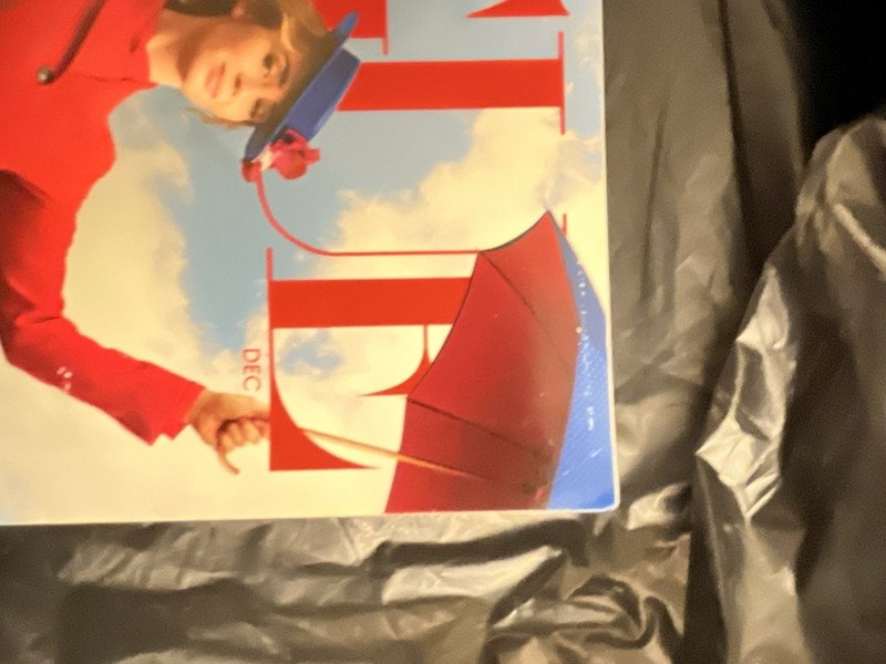 VOGUE MAGAZINE DECEMBER 2018- EMILY BLUNT SOARS AS MARY POPPINS 188 PAGES gallery