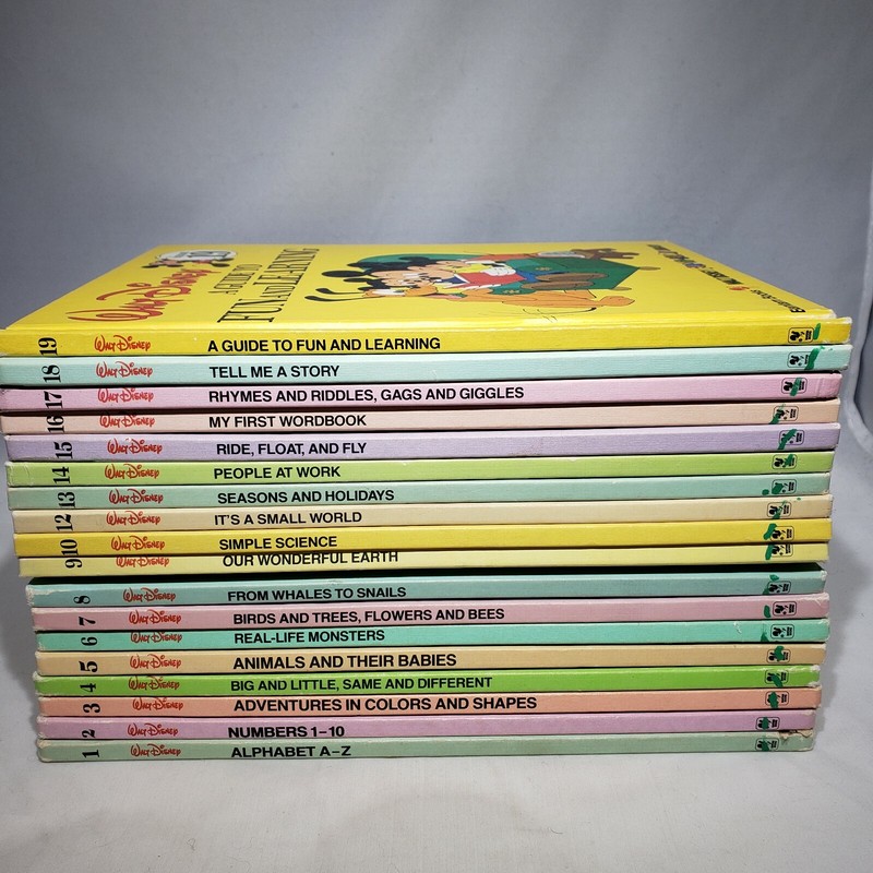 Set of 18 Walt Disney Fun-to-Learn Volumes 1-10 12-19 Book Lot VTG 1983