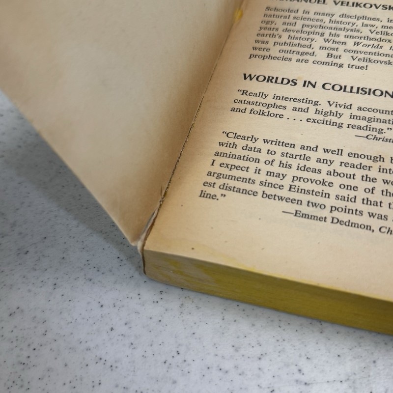 1977 POCKET WORLDS IN COLLISION IMMANUEL VELIKOVSKY PB/PAPERBACK BOOK gallery