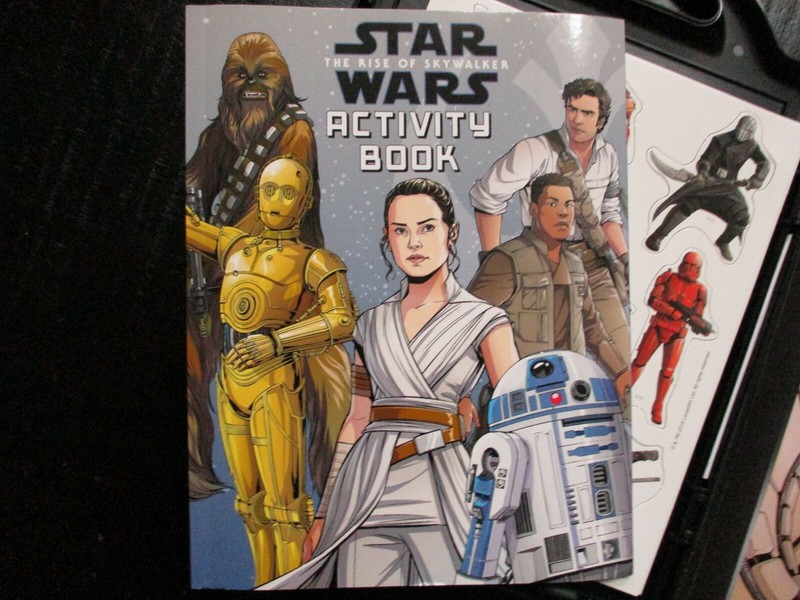Star Wars The Rise of Skywalker Book and Magnetic Play Set ~ NEW gallery
