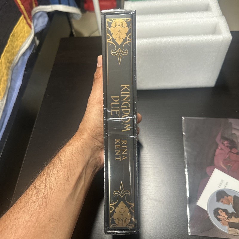 Books For Days Crate Rina Kent Kingdom Duet Reign of a King Rise of a Queen gallery