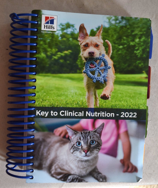 HILL’S – KEY TO CLINICAL NUTRITION 2022 – SPIRAL BOOK – 463 PAGES