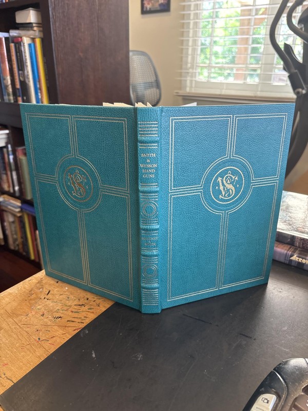 Firearms Classics Library: Smith & Wesson Hand Guns.