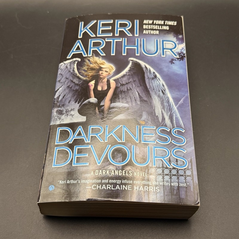 Keri Arthur Dark Angel & An Outcast 9-book Lot Mix by Keri Arthur gallery