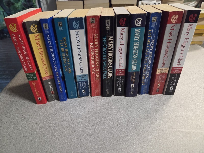 Mary Higgins Clark Lot Of 12 Books Paperback. Mystery Thriller