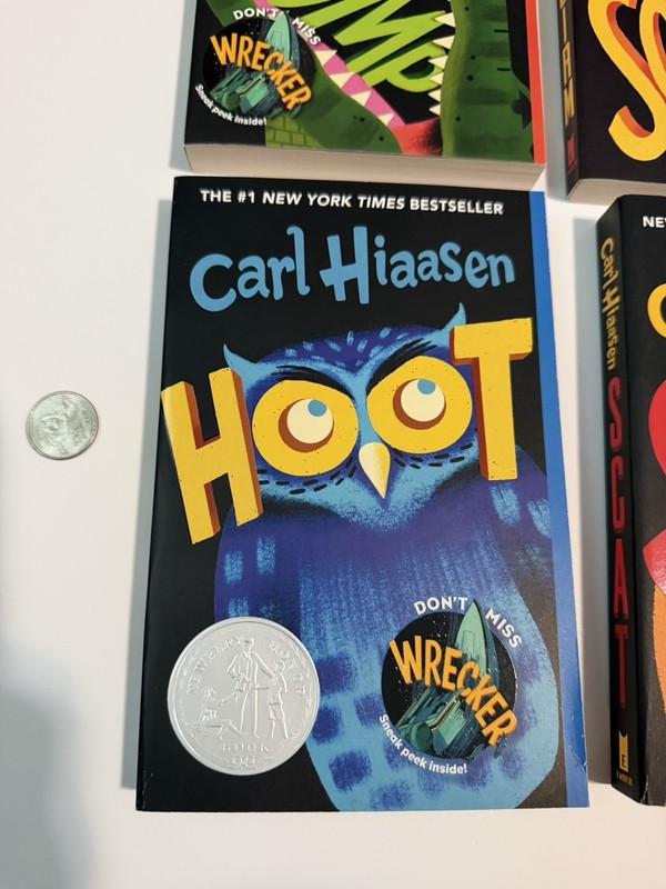 Carl Hiaasen 5 Book Lot Young Readers, Hoot, Flush, Scat, Chomp, & Squirm gallery