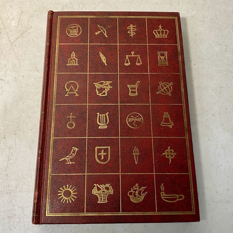 Pictured Knowledge -Volume 1- Full-Color Illustrated Encyclopedia for the Family