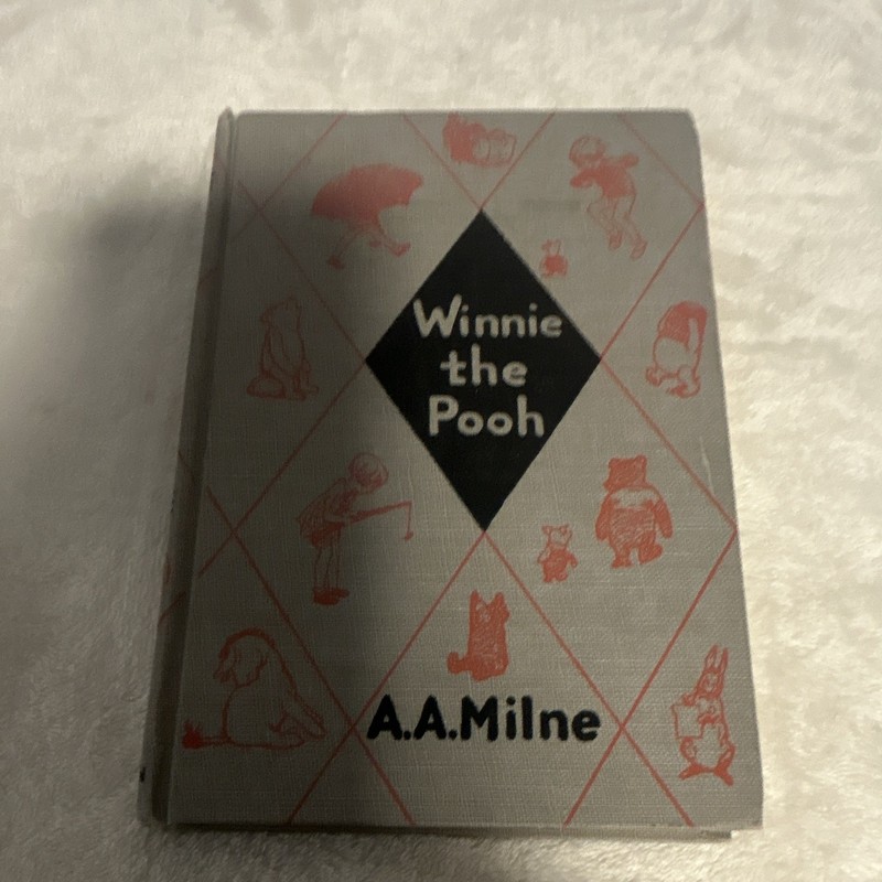 Winnie-the-Pooh Hardcover Illustrated by Ernest H. Shepard A. A. Milne