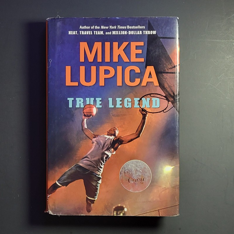 Signed – «True Legend» by Mike Lupica – 1st Printing – Basketball Book HC/DJ