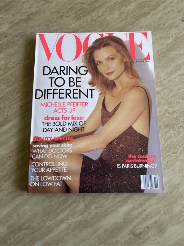 Vogue Magazine October 1991 Michelle Pfeiffer Vintage Carrie Otis