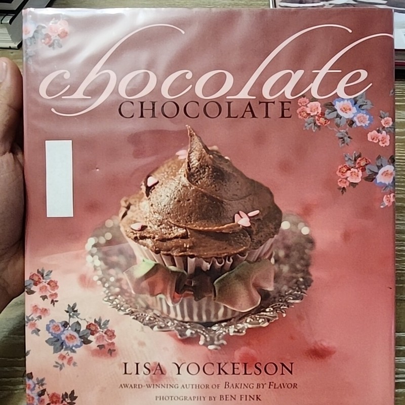 Three (3) Large Book On Chocolate, Jaques Torres, Lora Brody, Lisa Yockelson gallery