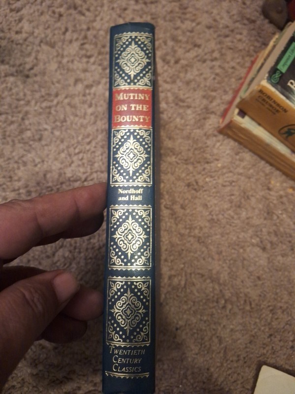 Mutiny On The Bounty By Nordhoff And Hall Twentieth Century Classics HC VG