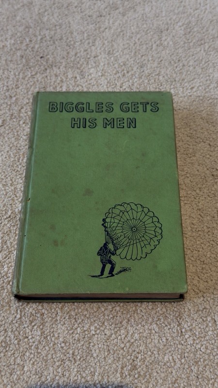 ANTIQUARIAN ,Children’s ,BIGGLES GETS HIS MEN , W E JOHNS , 1952 illus STEAD