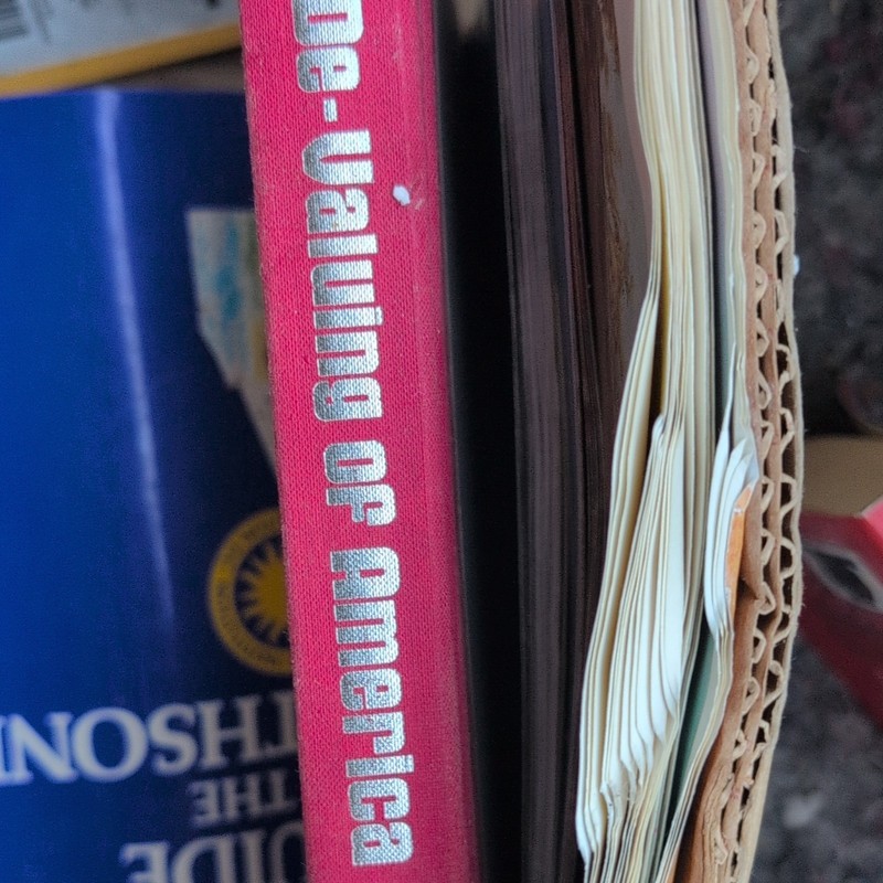 William J. Bennett The De-Valuing of America Hardcover 1992 Summit Books Index